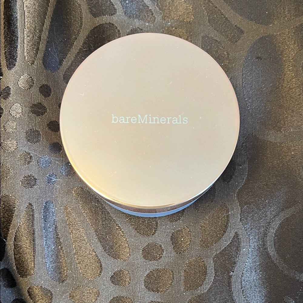 bareMinerals Compact in Soft Beige